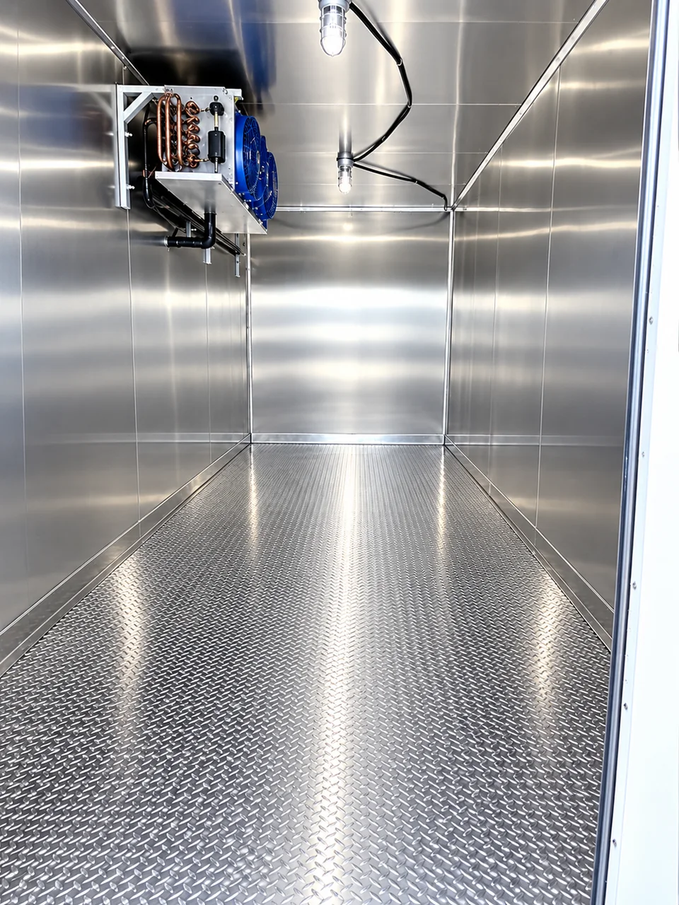20ft Refrigerated Trailer (Tier 1-4): Refrigerated trailer interior cooling system